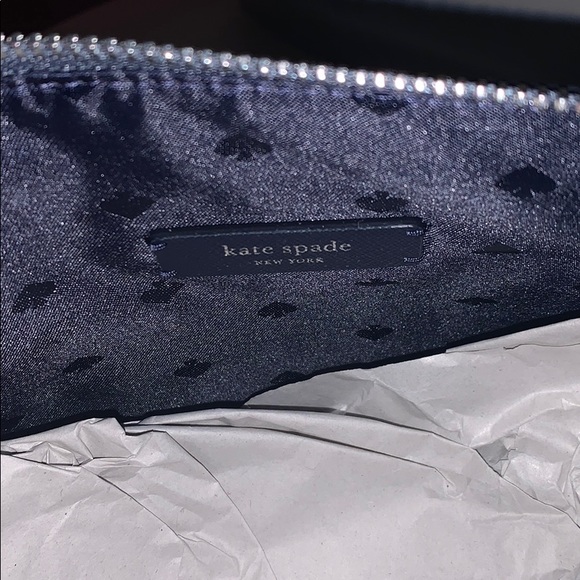 Sparkly Kate Spade Small messenger bag. - Picture 4 of 5